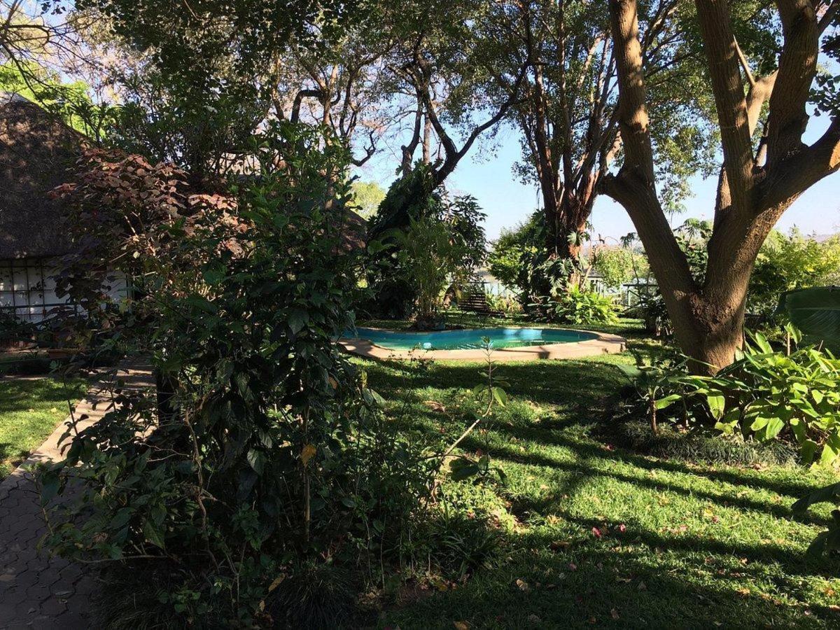 קטימה מולילו Caprivi River Lodge מראה חיצוני תמונה