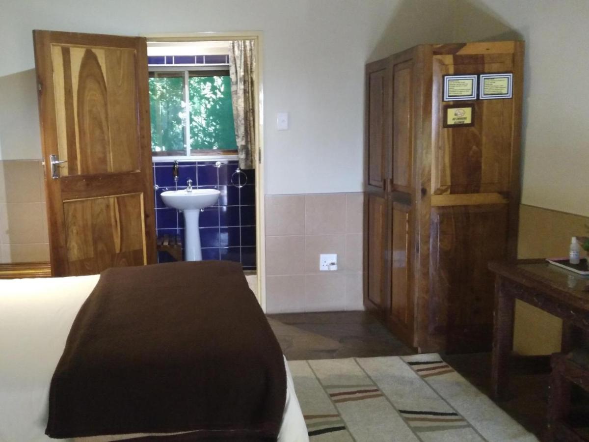 קטימה מולילו Caprivi River Lodge מראה חיצוני תמונה