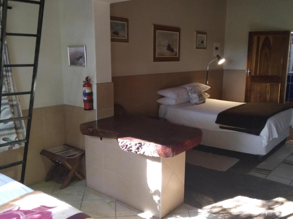 קטימה מולילו Caprivi River Lodge מראה חיצוני תמונה