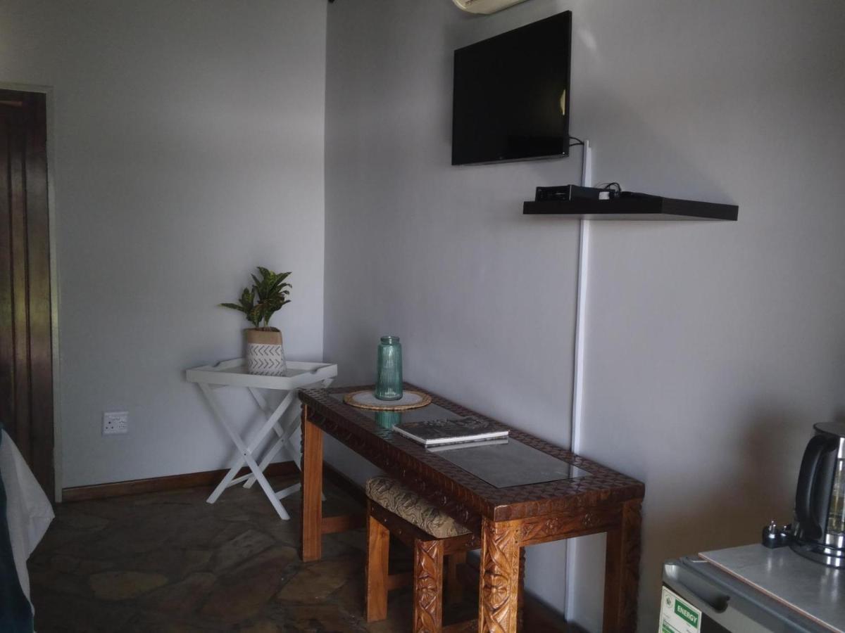 קטימה מולילו Caprivi River Lodge מראה חיצוני תמונה